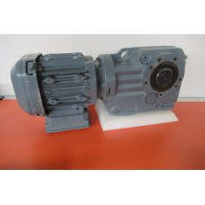 16 RPM 0,37 kW Asmaat 30 mm. UNUSED 